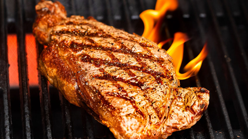 How to cook a perfect BBQ steak